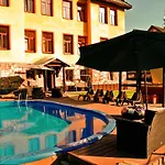 Guest house Adelka 3*