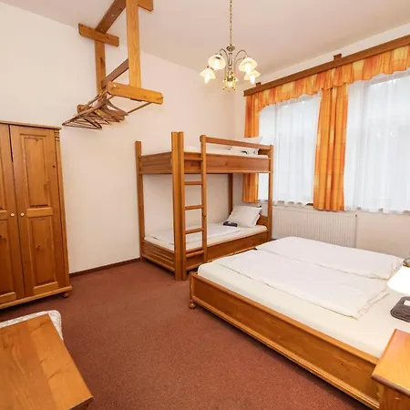 Guest house Adelka 3*